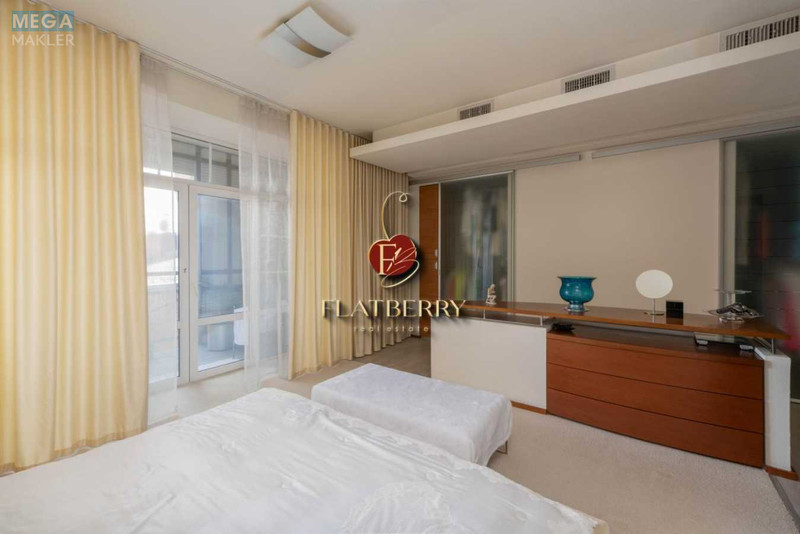 Продаж 3 кімнатної квартири (142,4/90/20), 10 пов. 11 пов. будинку, <a class="location-link" href="/kiev/" title="Недвижимость Київ">Київ</a>, <a class="location-link" href="/kiev/pecherskij/" title="Недвижимость Печерський район">Печерський р-н</a>, Гусовского ул., 11 (изображение 15)