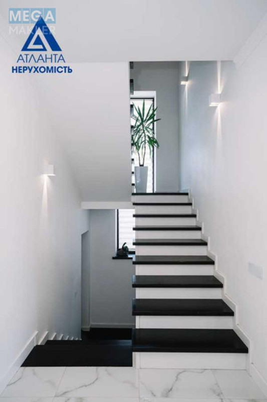 Продаж дома, 2 поверху, 291 кв.м, 4 кімнати, ділянка 12 соток, <a class="location-link" href="/boratin-selo/" title="Недвижимость Боратін">Боратин</a>, Набережна (изображение 6)