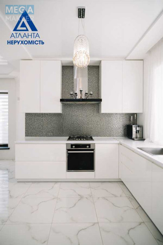 Продаж дома, 2 поверху, 291 кв.м, 4 кімнати, ділянка 12 соток, <a class="location-link" href="/boratin-selo/" title="Недвижимость Боратін">Боратин</a>, Набережна (изображение 9)