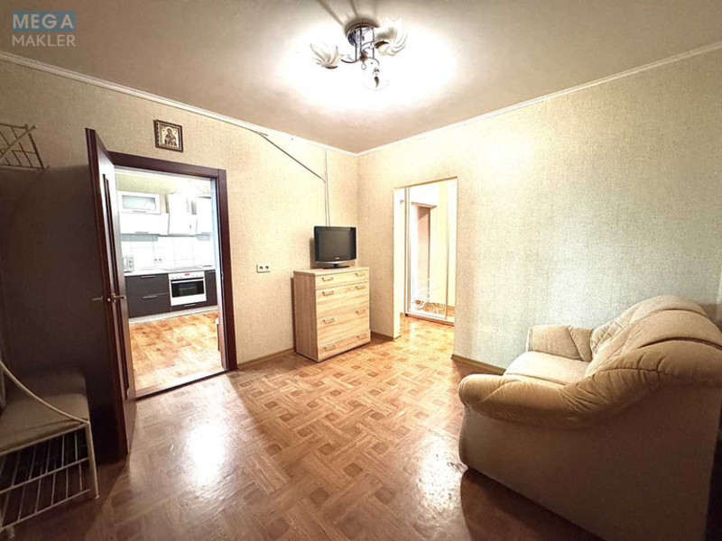 Оренда 2 кімнатної квартири, <a class="location-link" href="/kiev/" title="Недвижимость Київ">Київ</a>, <a class="location-link" href="/kiev/podolskij/" title="Недвижимость Подільський район">Подільський р-н</a>, Сергея Данченко ул., 3 (изображение 6)
