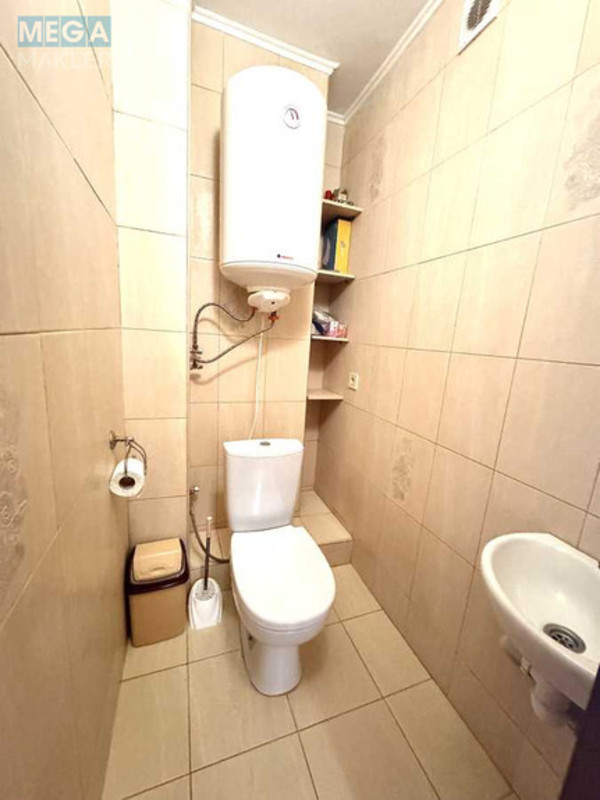Оренда 2 кімнатної квартири, <a class="location-link" href="/kiev/" title="Недвижимость Київ">Київ</a>, <a class="location-link" href="/kiev/podolskij/" title="Недвижимость Подільський район">Подільський р-н</a>, Сергея Данченко ул., 3 (изображение 9)