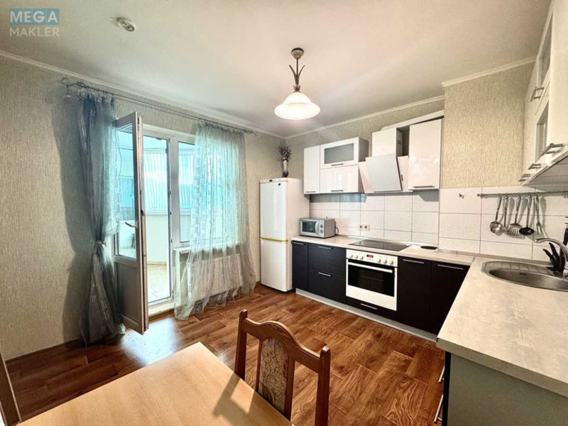 Оренда 2 кімнатної квартири, <a class="location-link" href="/kiev/" title="Недвижимость Київ">Київ</a>, <a class="location-link" href="/kiev/podolskij/" title="Недвижимость Подільський район">Подільський р-н</a>, Сергея Данченко ул., 3 (изображение 12)