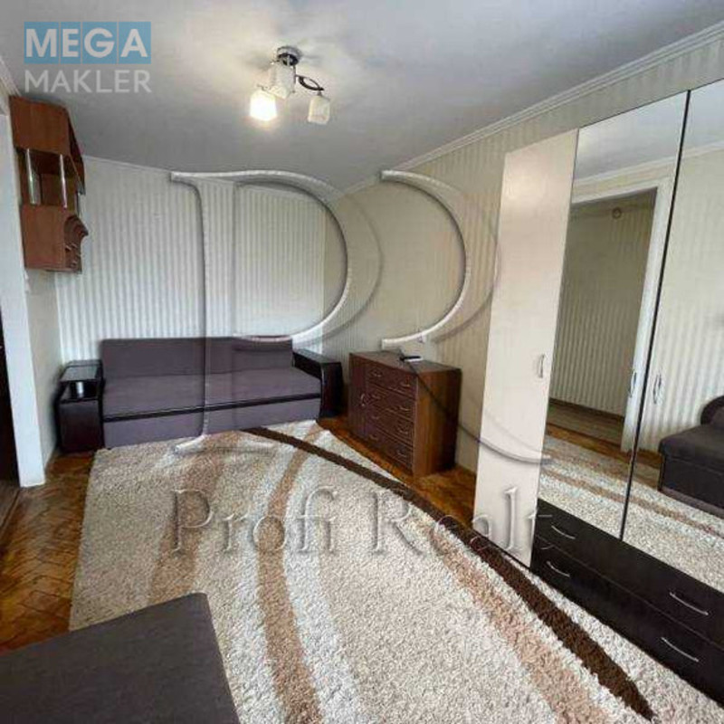 Продаж 1 кімнатної квартири (33/16/6), 4 пов. 5 пов. будинку, <a class="location-link" href="/kiev/" title="Недвижимость Київ">Київ</a>, <a class="location-link" href="/kiev/solomenskij/" title="Недвижимость Солом'янський район">Солом'янський р-н</a>, Повітрофлотський проспект, 10 (изображение 9)