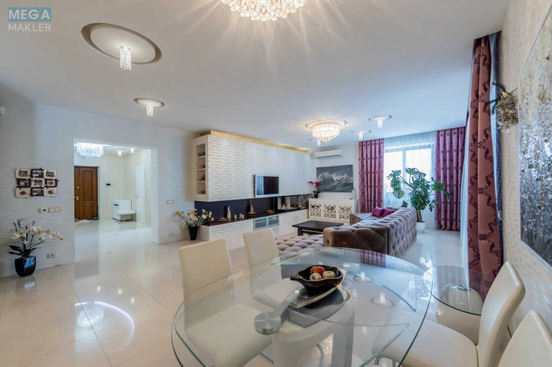 Продаж дома, 3 поверху, 430 кв.м, 5 кімнат, ділянка 10 соток, <a class="location-link" href="/ivankovichi/" title="Недвижимость Іванковичі">Іванковичі</a>, Садовая, 12 (изображение 3)