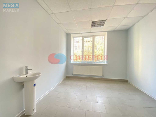 Продаж комерційної нерухомості, 373&nbsp;кв.м, под магазин, <a class="location-link" href="/kiev/" title="Недвижимость Київ">Київ</a>, <a class="location-link" href="/kiev/obolonskij/" title="Недвижимость Оболонський район">Оболонський р-н</a>, Героїв Сталінграду просп., 65 (изображение 4)