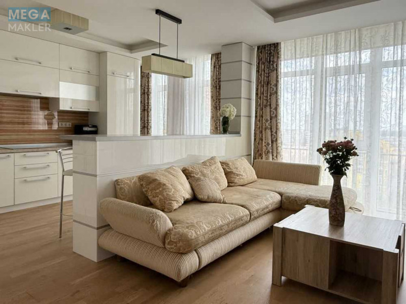 Продаж 4 кімнатної квартири (130/81/30), 12 пов. 13 пов. будинку, <a class="location-link" href="/kiev/" title="Недвижимость Київ">Київ</a>, <a class="location-link" href="/kiev/oktyabrskij/" title="Недвижимость Новобаварский (Октябрьский) район">Новобаварский (Октябрьский) р-н</a>, Регенераторна вул., 3 (изображение 2)