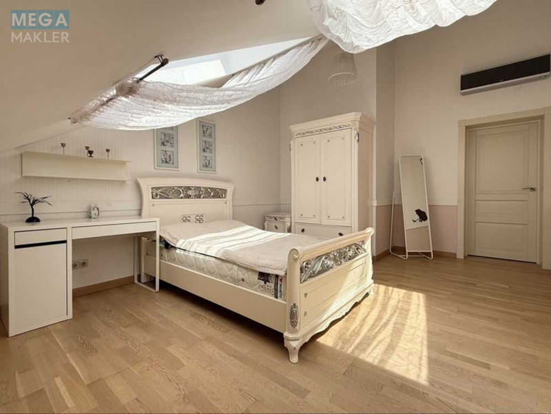Продаж 4 кімнатної квартири (130/81/30), 12 пов. 13 пов. будинку, <a class="location-link" href="/kiev/" title="Недвижимость Київ">Київ</a>, <a class="location-link" href="/kiev/oktyabrskij/" title="Недвижимость Новобаварский (Октябрьский) район">Новобаварский (Октябрьский) р-н</a>, Регенераторна вул., 3 (изображение 14)