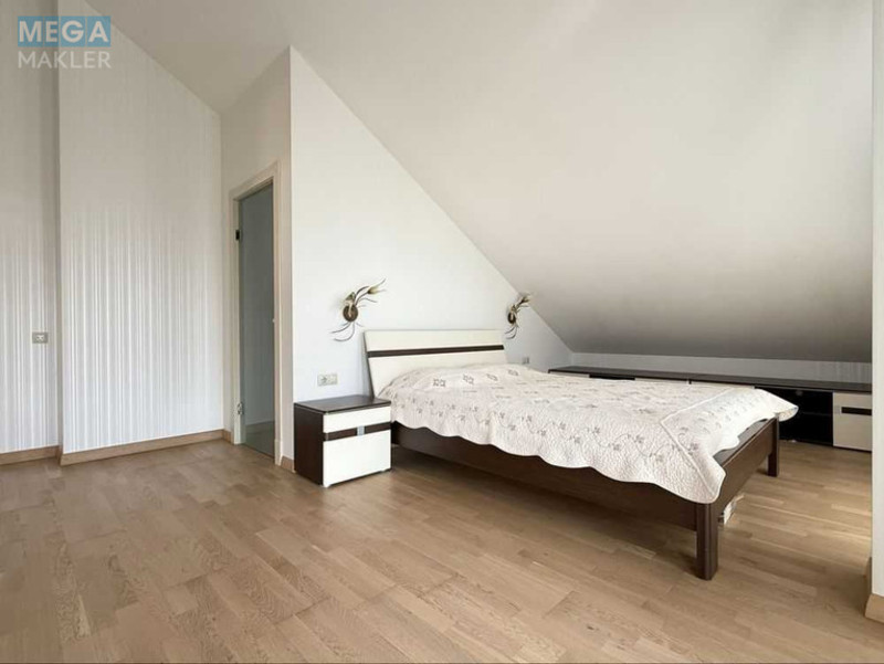 Продаж 4 кімнатної квартири (130/81/30), 12 пов. 13 пов. будинку, <a class="location-link" href="/kiev/" title="Недвижимость Київ">Київ</a>, <a class="location-link" href="/kiev/oktyabrskij/" title="Недвижимость Новобаварский (Октябрьский) район">Новобаварский (Октябрьский) р-н</a>, Регенераторна вул., 3 (изображение 16)