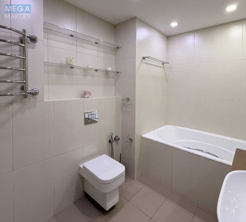Продаж 4 кімнатної квартири (130/81/30), 12 пов. 13 пов. будинку, <a class="location-link" href="/kiev/" title="Недвижимость Київ">Київ</a>, <a class="location-link" href="/kiev/oktyabrskij/" title="Недвижимость Новобаварский (Октябрьский) район">Новобаварский (Октябрьский) р-н</a>, Регенераторна вул., 3 (изображение 19)
