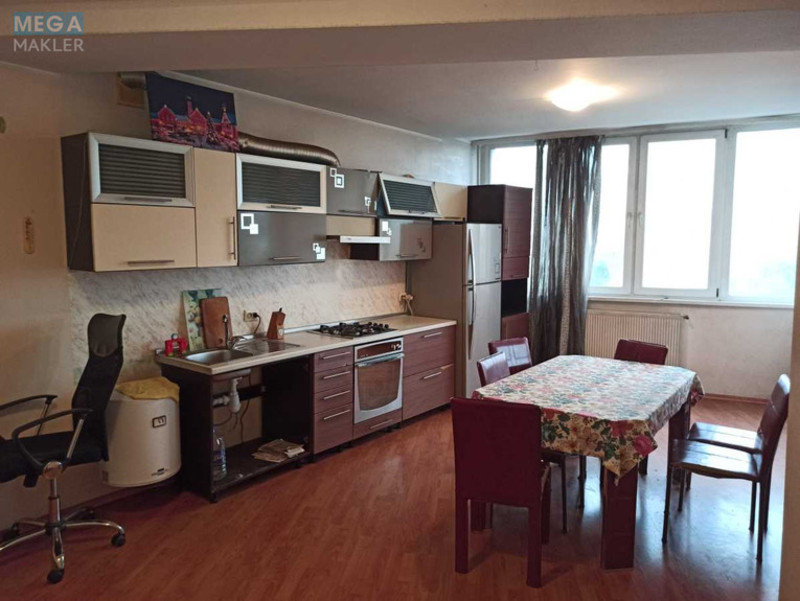 Продаж 2 кімнатної квартири (83/32/26), 3 пов. 11 пов. будинку, <a class="location-link" href="/sofievskaya-borshagovka/" title="Недвижимость Софіївська Борщагівка">Софіївська Борщагівка</a>, соборна, 46 (изображение 2)