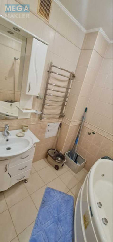 Оренда 2 кімнатної квартири, <a class="location-link" href="/kiev/" title="Недвижимость Київ">Київ</a>, <a class="location-link" href="/kiev/dneprovskij/" title="Недвижимость Дніпровський район">Дніпровський р-н</a>, Верховного Совета бульв., 14б (изображение 3)