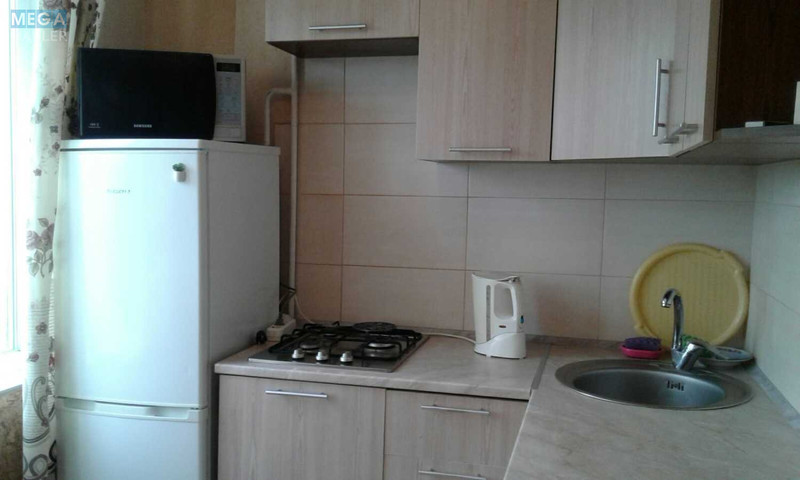 Оренда кімнати (підселення), <a class="location-link" href="/kiev/" title="Недвижимость Київ">Київ</a>, <a class="location-link" href="/kiev/obolonskij/" title="Недвижимость Оболонський район">Оболонський р-н</a>, Оболонський просп., 23A (изображение 4)