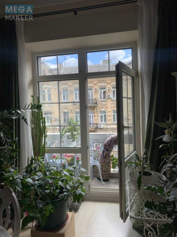 Продаж 2 кімнатної квартири (54,9/33/6,9), 4 пов. 6 пов. будинку, <a class="location-link" href="/kiev/" title="Недвижимость Київ">Київ</a>, <a class="location-link" href="/kiev/shevchenkovskij/" title="Недвижимость Шевченківський район">Шевченківський р-н</a>, Січових Стрільців вул., 26а (изображение 4)