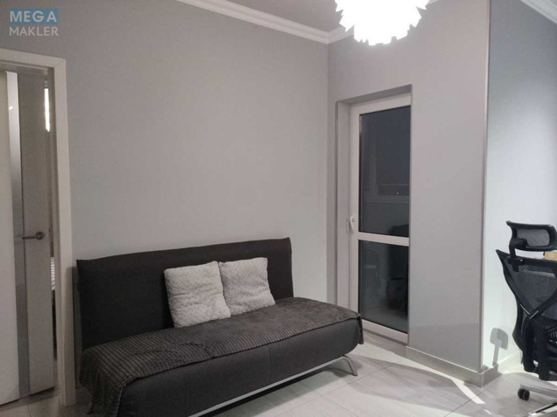 Оренда 2 кімнатної квартири, <a class="location-link" href="/kiev/" title="Недвижимость Київ">Київ</a>, <a class="location-link" href="/kiev/solomenskij/" title="Недвижимость Солом'янський район">Солом'янський р-н</a>, Богдановская ул., 7б (изображение 5)