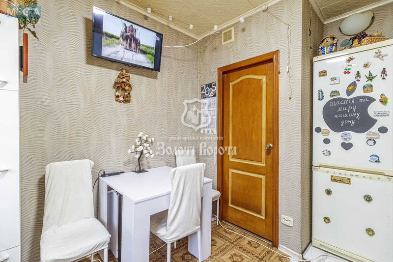 Продаж 3 кімнатної квартири (72/41/7,2), 1 пов. 9 пов. будинку, <a class="location-link" href="/kiev/" title="Недвижимость Київ">Київ</a>, <a class="location-link" href="/kiev/svyatoshinskij/" title="Недвижимость Святошинський район">Святошинський р-н</a>, Академіка Палладіна просп., 24 (изображение 3)