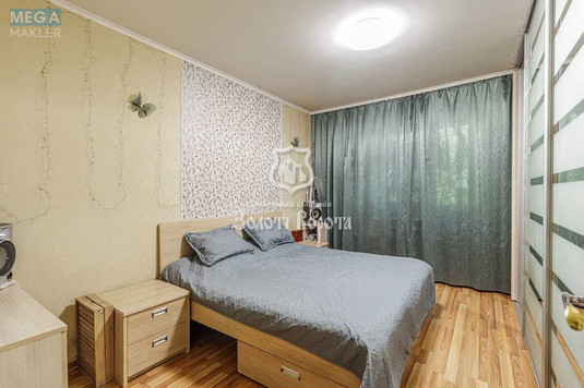 Продаж 3 кімнатної квартири (72/41/7,2), 1 пов. 9 пов. будинку, <a class="location-link" href="/kiev/" title="Недвижимость Київ">Київ</a>, <a class="location-link" href="/kiev/svyatoshinskij/" title="Недвижимость Святошинський район">Святошинський р-н</a>, Академіка Палладіна просп., 24 (изображение 4)