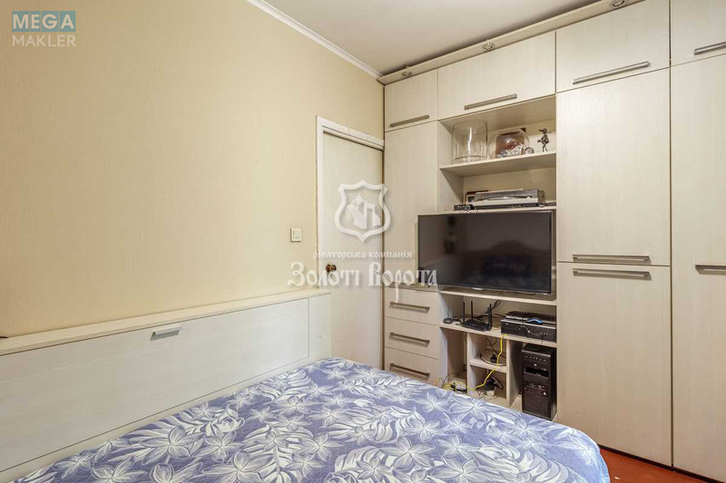 Продаж 3 кімнатної квартири (72/41/7,2), 1 пов. 9 пов. будинку, <a class="location-link" href="/kiev/" title="Недвижимость Київ">Київ</a>, <a class="location-link" href="/kiev/svyatoshinskij/" title="Недвижимость Святошинський район">Святошинський р-н</a>, Академіка Палладіна просп., 24 (изображение 10)