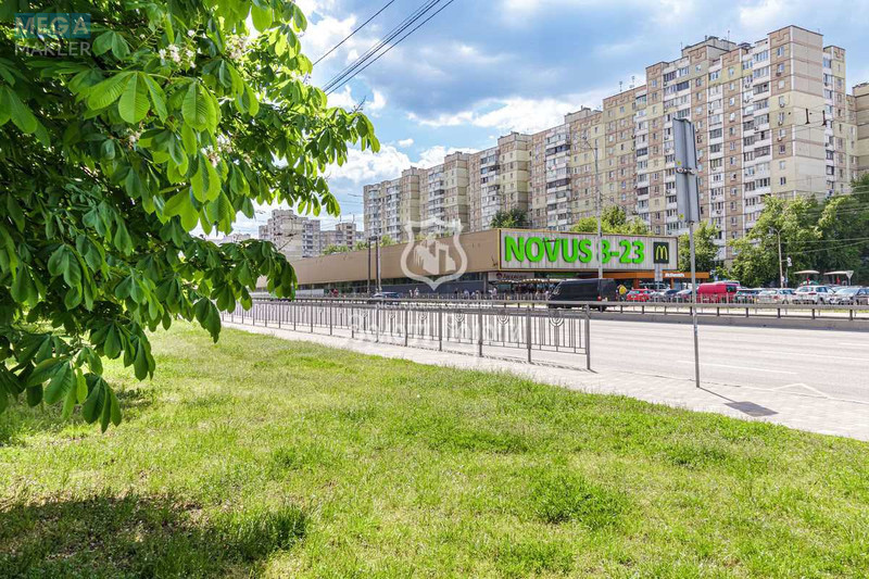 Продаж 3 кімнатної квартири (72/41/7,2), 1 пов. 9 пов. будинку, <a class="location-link" href="/kiev/" title="Недвижимость Київ">Київ</a>, <a class="location-link" href="/kiev/svyatoshinskij/" title="Недвижимость Святошинський район">Святошинський р-н</a>, Академіка Палладіна просп., 24 (изображение 17)