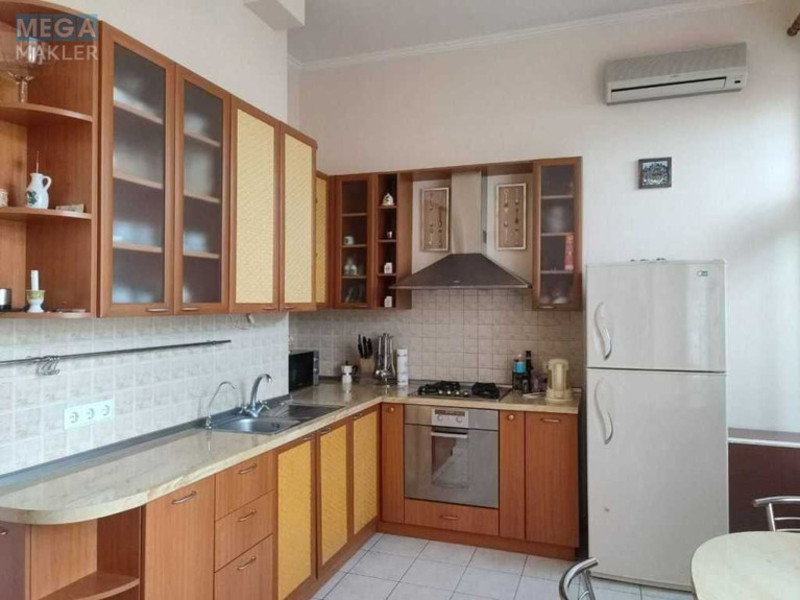Оренда 3 кімнатної квартири, <a class="location-link" href="/kiev/" title="Недвижимость Київ">Київ</a>, <a class="location-link" href="/kiev/shevchenkovskij/" title="Недвижимость Шевченківський район">Шевченківський р-н</a>, Пушкинская ул., 39 (изображение 6)