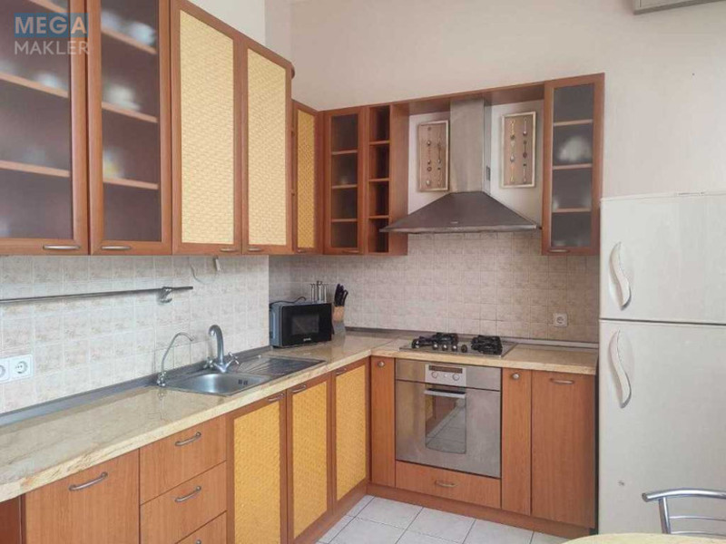 Оренда 3 кімнатної квартири, <a class="location-link" href="/kiev/" title="Недвижимость Київ">Київ</a>, <a class="location-link" href="/kiev/shevchenkovskij/" title="Недвижимость Шевченківський район">Шевченківський р-н</a>, Пушкинская ул., 39 (изображение 7)