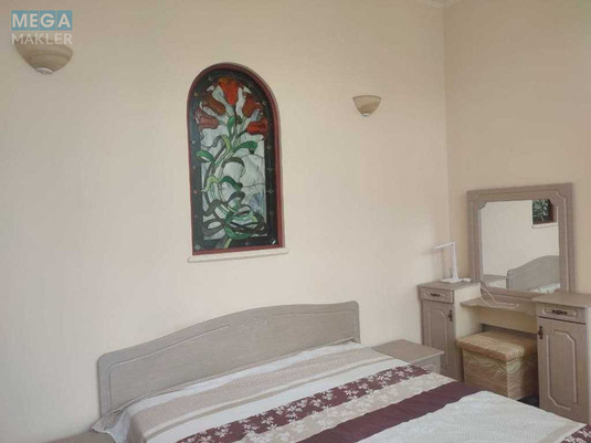 Оренда 3 кімнатної квартири, <a class="location-link" href="/kiev/" title="Недвижимость Київ">Київ</a>, <a class="location-link" href="/kiev/shevchenkovskij/" title="Недвижимость Шевченківський район">Шевченківський р-н</a>, Пушкинская ул., 39 (изображение 12)