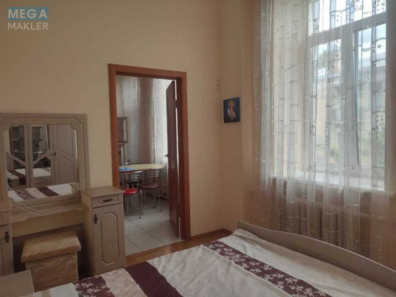 Оренда 3 кімнатної квартири, <a class="location-link" href="/kiev/" title="Недвижимость Київ">Київ</a>, <a class="location-link" href="/kiev/shevchenkovskij/" title="Недвижимость Шевченківський район">Шевченківський р-н</a>, Пушкинская ул., 39 (изображение 13)