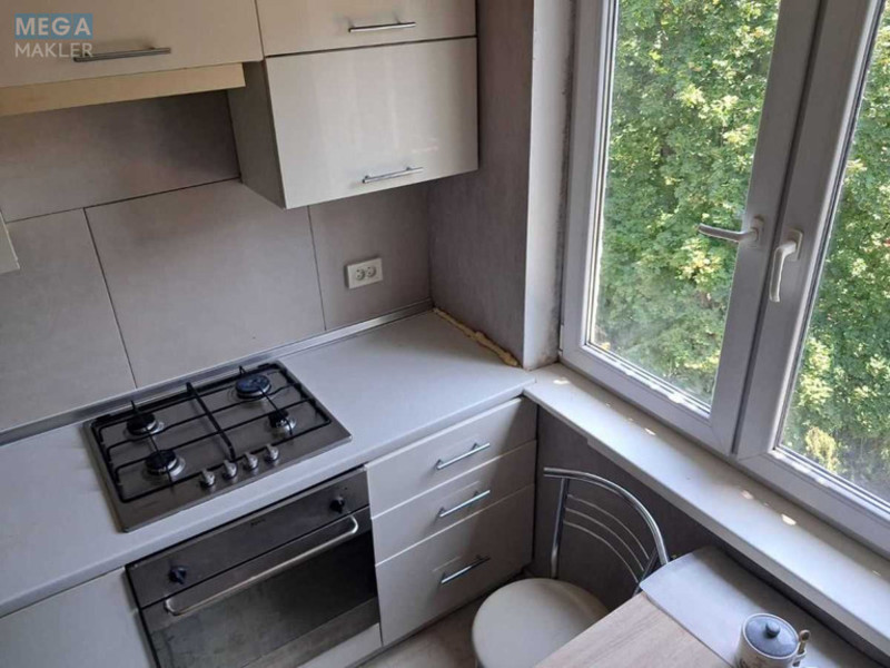 Оренда 1 кімнатної квартири, <a class="location-link" href="/odessa/" title="Недвижимость Одеса">Одеса</a>, <a class="location-link" href="/odessa/malinovskij/" title="Недвижимость Малиновський район">Малиновський р-н</a>, Генерала Петрова, 19 (изображение 2)