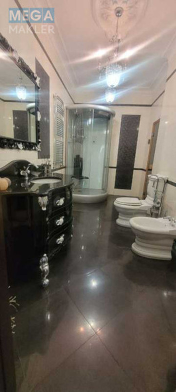 Продаж дома, 3 поверху, 550 кв.м, 6 кімнат, ділянка 32 сотки, <a class="location-link" href="/kiev/" title="Недвижимость Київ">Київ</a>, <a class="location-link" href="/kiev/darnickij/" title="Недвижимость Дарницький район">Дарницький р-н</a>, Лесная ул. (изображение 14)