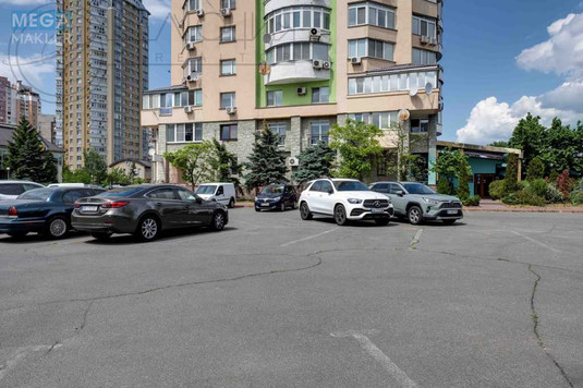 Продаж комерційної нерухомості, 150&nbsp;кв.м, под офис, <a class="location-link" href="/kiev/" title="Недвижимость Київ">Київ</a>, <a class="location-link" href="/kiev/obolonskij/" title="Недвижимость Оболонський район">Оболонський р-н</a>, Героев Сталинграда просп., 12Д (изображение 12)