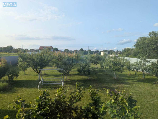 Продаж дома, 1&nbsp; поверх, 130&nbsp;кв.м, 4&nbsp;кімнати, ділянка 13&nbsp;соток, <a class="location-link" href="/petrovskoe-selo-kv-borispolskij-rajon/" title="Недвижимость Петропавлівське">Петропавловское</a>, Левадная (изображение 2)