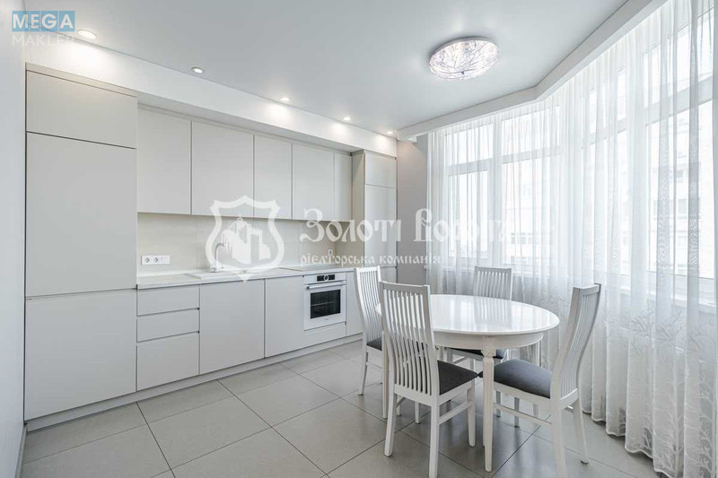 Продаж 2 кімнатної квартири (83,5/26/32), 22 пов. 25 пов. будинку, <a class="location-link" href="/kiev/" title="Недвижимость Київ">Київ</a>, <a class="location-link" href="/kiev/solomenskij/" title="Недвижимость Солом'янський район">Солом'янський р-н</a>, Освіти вул., 16а (изображение 6)
