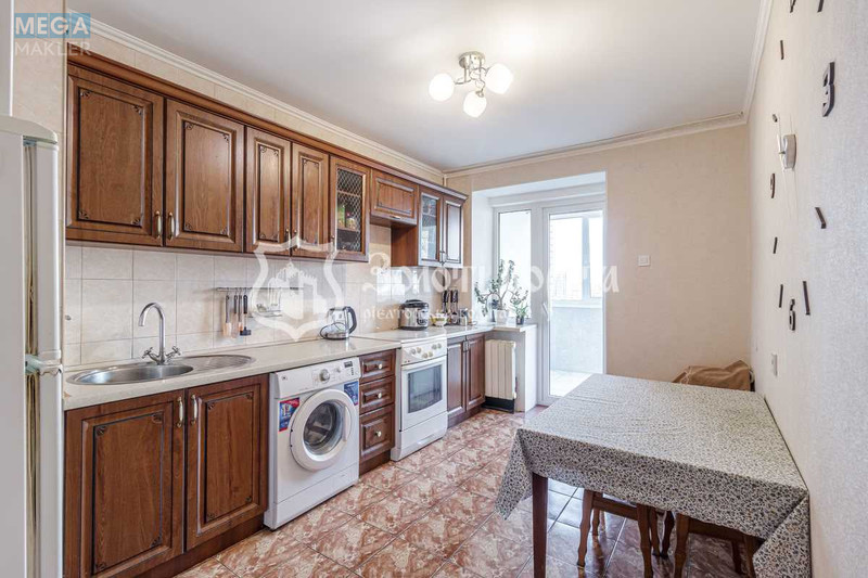 Продаж 4 кімнатної квартири (91,7/57/9), 9 пов. 12 пов. будинку, <a class="location-link" href="/kiev/" title="Недвижимость Київ">Київ</a>, <a class="location-link" href="/kiev/solomenskij/" title="Недвижимость Солом'янський район">Солом'янський р-н</a>, Ярослава Галана вул., 2а (изображение 13)