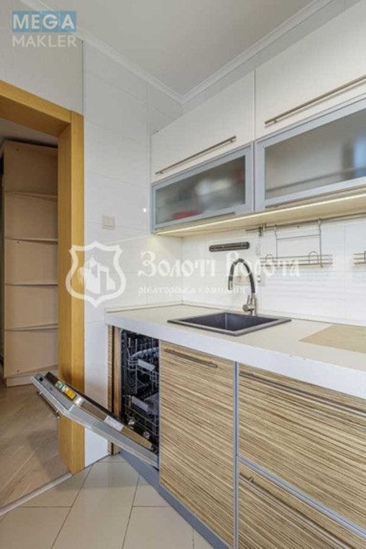 Продаж 3 кімнатної квартири (79/44/8,5), 16 пов. 17 пов. будинку, <a class="location-link" href="/kiev/" title="Недвижимость Київ">Київ</a>, <a class="location-link" href="/kiev/solomenskij/" title="Недвижимость Солом'янський район">Солом'янський р-н</a>, Кадетський Гай вул., 7 (изображение 13)
