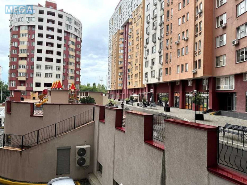 Оренда комерційної нерухомості, 58,70 кв.м, под офис, <a class="location-link" href="/kiev/" title="Недвижимость Київ">Київ</a>, <a class="location-link" href="/kiev/solomenskij/" title="Недвижимость Солом'янський район">Солом'янський р-н</a>, Эрнста ул., 16В (изображение 18)