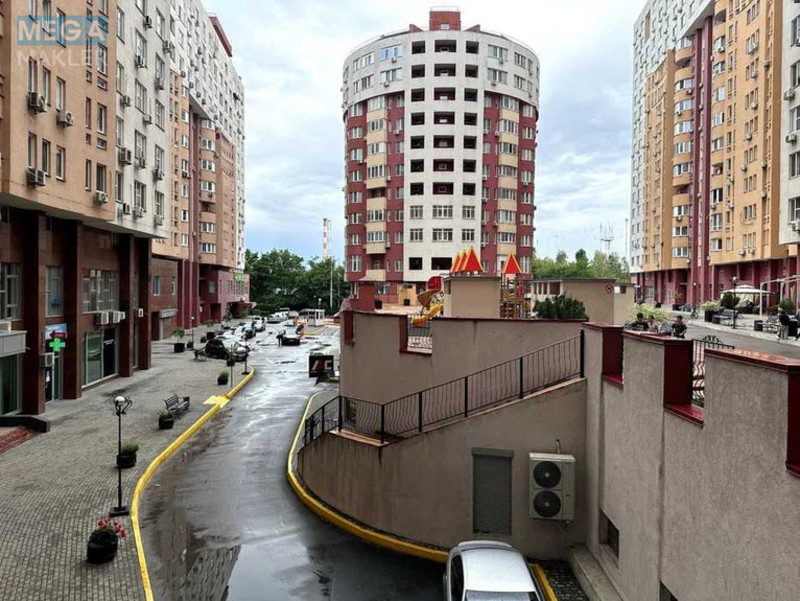 Оренда комерційної нерухомості, 58,70 кв.м, под офис, <a class="location-link" href="/kiev/" title="Недвижимость Київ">Київ</a>, <a class="location-link" href="/kiev/solomenskij/" title="Недвижимость Солом'янський район">Солом'янський р-н</a>, Эрнста ул., 16В (изображение 19)