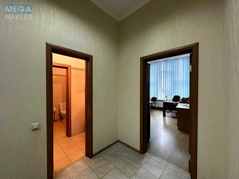 Оренда комерційної нерухомості, 22 кв.м, под офис, <a class="location-link" href="/kiev/" title="Недвижимость Київ">Київ</a>, <a class="location-link" href="/kiev/solomenskij/" title="Недвижимость Солом'янський район">Солом'янський р-н</a>, Эрнста ул., 16В (изображение 5)
