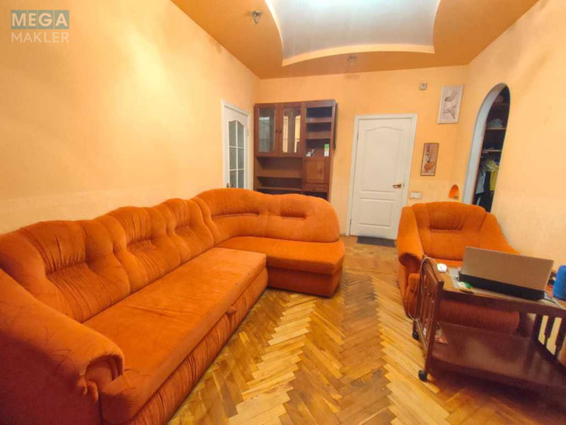 Оренда 2 кімнатної квартири, <a class="location-link" href="/kiev/" title="Недвижимость Київ">Київ</a>, <a class="location-link" href="/kiev/solomenskij/" title="Недвижимость Солом'янський район">Солом'янський р-н</a>, Пітерська вул., 3 (изображение 7)
