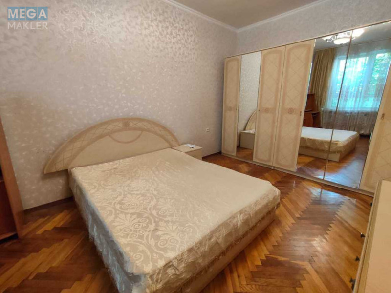 Оренда 2 кімнатної квартири, <a class="location-link" href="/kiev/" title="Недвижимость Київ">Київ</a>, <a class="location-link" href="/kiev/solomenskij/" title="Недвижимость Солом'янський район">Солом'янський р-н</a>, Пітерська вул., 3 (изображение 13)