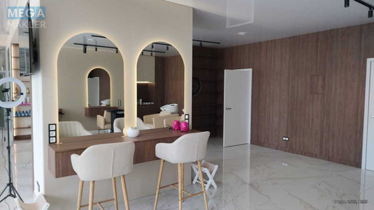 Продаж комерційної нерухомості, 200&nbsp;кв.м, <a class="location-link" href="/kiev/" title="Недвижимость Київ">Київ</a>, <a class="location-link" href="/kiev/dneprovskij/" title="Недвижимость Дніпровський район">Дніпровський р-н</a>, Русановская Набережная ул., 8 (изображение 9)