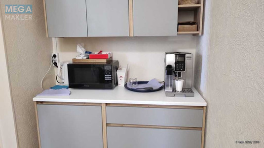 Продаж комерційної нерухомості, 200&nbsp;кв.м, <a class="location-link" href="/kiev/" title="Недвижимость Київ">Київ</a>, <a class="location-link" href="/kiev/dneprovskij/" title="Недвижимость Дніпровський район">Дніпровський р-н</a>, Русановская Набережная ул., 8 (изображение 20)