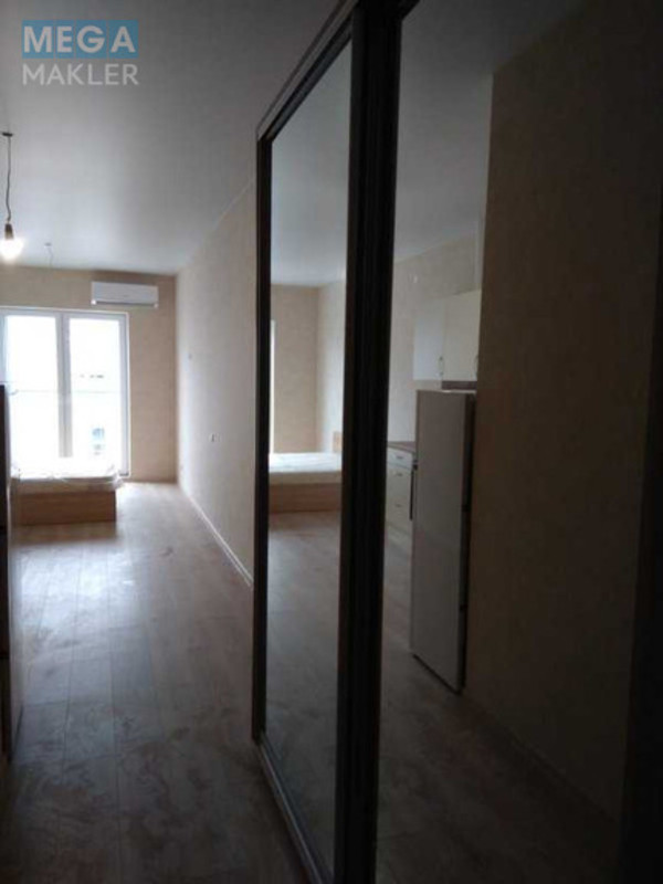 Оренда 1 кімнатної квартири, <a class="location-link" href="/odessa/" title="Недвижимость Одеса">Одеса</a>, <a class="location-link" href="/odessa/primorskij/" title="Недвижимость Приморський район">Приморський р-н</a>, Миколи Боровського, 1/17 (изображение 2)