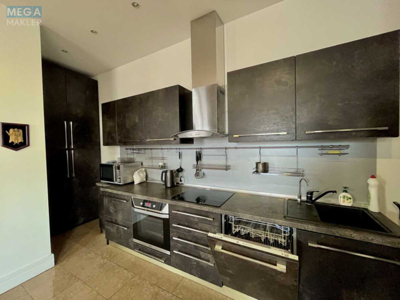 Продаж 4 кімнатної квартири (190/60/76,1), 17 пов. 19 пов. будинку, <a class="location-link" href="/kiev/" title="Недвижимость Київ">Київ</a>, <a class="location-link" href="/kiev/goloseevskij/" title="Недвижимость Голосіївський район">Голосіївський р-н</a>, Антоновича вул., 140 (изображение 3)