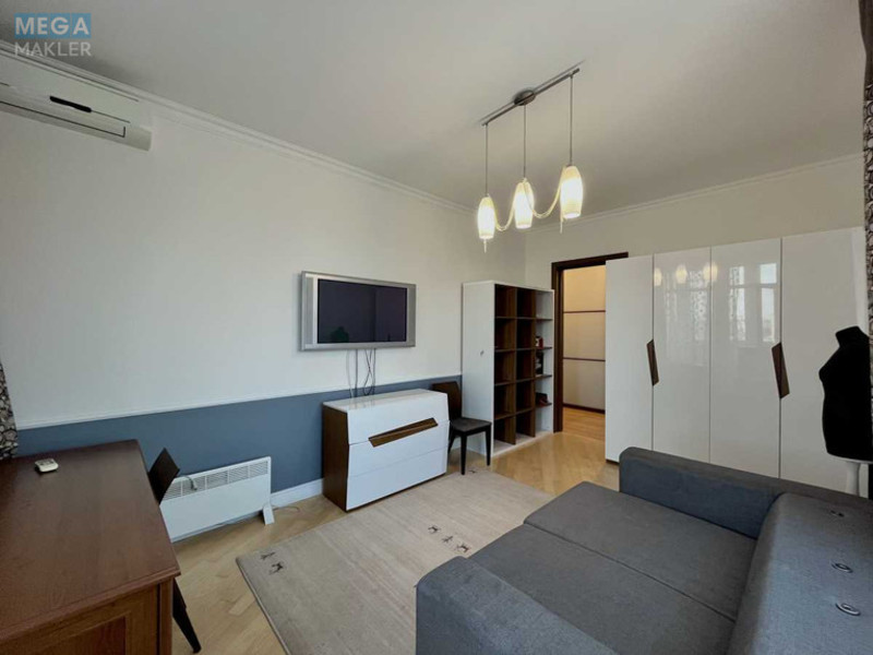 Продаж 4 кімнатної квартири (190/60/76,1), 17 пов. 19 пов. будинку, <a class="location-link" href="/kiev/" title="Недвижимость Київ">Київ</a>, <a class="location-link" href="/kiev/goloseevskij/" title="Недвижимость Голосіївський район">Голосіївський р-н</a>, Антоновича вул., 140 (изображение 12)