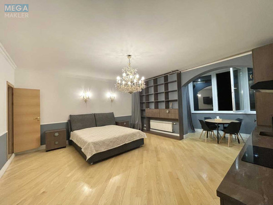 Продаж 4 кімнатної квартири (190/60/76,1), 17 пов. 19 пов. будинку, <a class="location-link" href="/kiev/" title="Недвижимость Київ">Київ</a>, <a class="location-link" href="/kiev/goloseevskij/" title="Недвижимость Голосіївський район">Голосіївський р-н</a>, Антоновича вул., 140 (изображение 18)