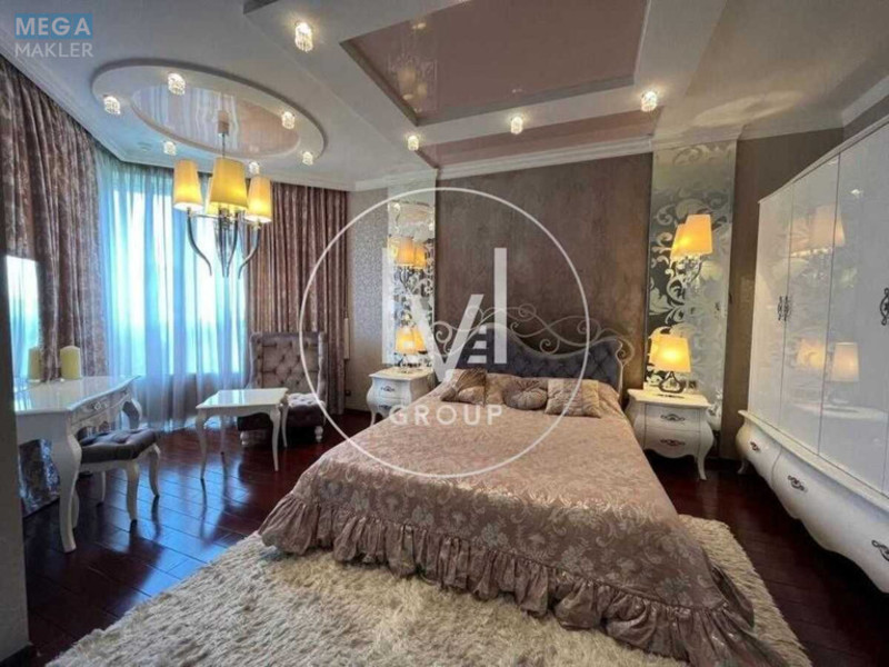 Продаж 3 кімнатної квартири (133/88/18), 10 пов. 25 пов. будинку, <a class="location-link" href="/kiev/" title="Недвижимость Київ">Київ</a>, <a class="location-link" href="/kiev/solomenskij/" title="Недвижимость Солом'янський район">Солом'янський р-н</a>, Солом`янська вул., 15а (изображение 4)