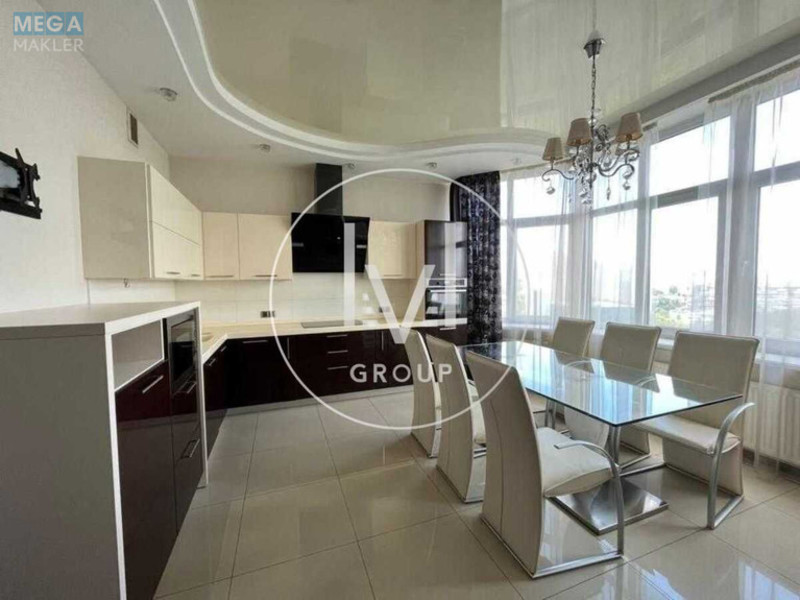 Продаж 3 кімнатної квартири (133/88/18), 10 пов. 25 пов. будинку, <a class="location-link" href="/kiev/" title="Недвижимость Київ">Київ</a>, <a class="location-link" href="/kiev/solomenskij/" title="Недвижимость Солом'янський район">Солом'янський р-н</a>, Солом`янська вул., 15а (изображение 10)