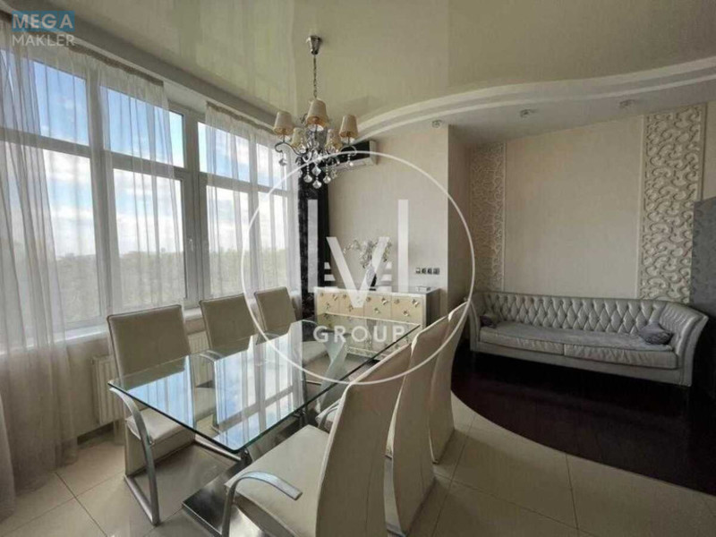 Продаж 3 кімнатної квартири (133/88/18), 10 пов. 25 пов. будинку, <a class="location-link" href="/kiev/" title="Недвижимость Київ">Київ</a>, <a class="location-link" href="/kiev/solomenskij/" title="Недвижимость Солом'янський район">Солом'янський р-н</a>, Солом`янська вул., 15а (изображение 11)
