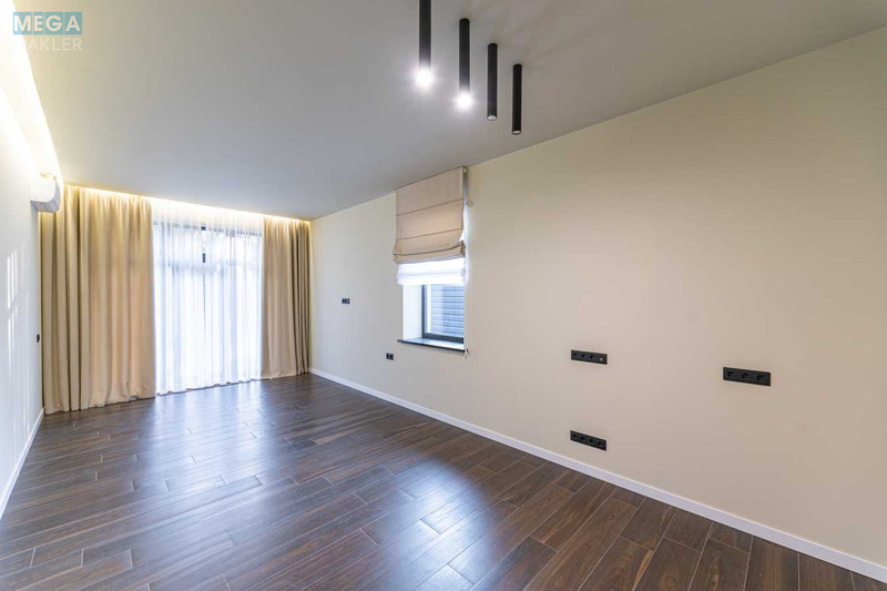 Продаж дома, 2 поверху, 277 кв.м, 6 кімнат, ділянка 7 соток, <a class="location-link" href="/vyshgorod/" title="Недвижимость Вишгород">Вишгород</a>, Генерала Кульчицького, 3 (изображение 4)