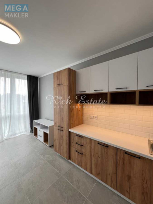 Оренда 2 кімнатної квартири, <a class="location-link" href="/kiev/" title="Недвижимость Київ">Київ</a>, <a class="location-link" href="/kiev/solomenskij/" title="Недвижимость Солом'янський район">Солом'янський р-н</a>, Кудряшова ул., 8Б (изображение 5)