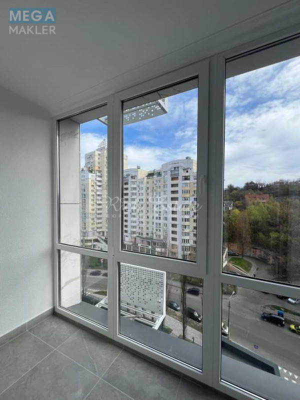 Оренда 2 кімнатної квартири, <a class="location-link" href="/kiev/" title="Недвижимость Київ">Київ</a>, <a class="location-link" href="/kiev/solomenskij/" title="Недвижимость Солом'янський район">Солом'янський р-н</a>, Кудряшова ул., 8Б (изображение 13)